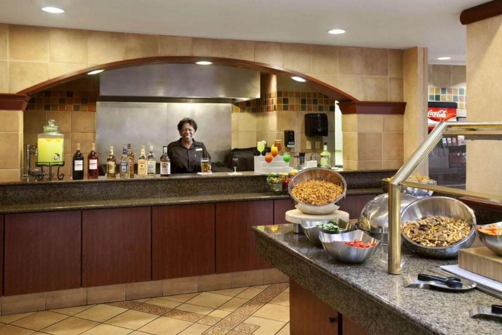 Embassy Suites By Hilton Hotel Columbia-Greystone Image 10
